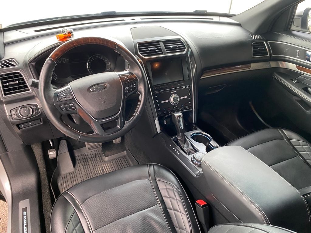 2017 Ford Explorer Platinum
