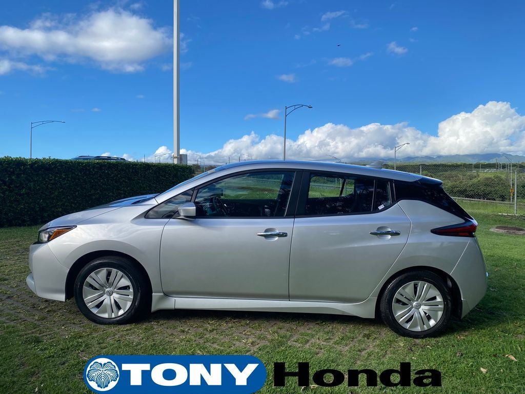 2025 Nissan Leaf S