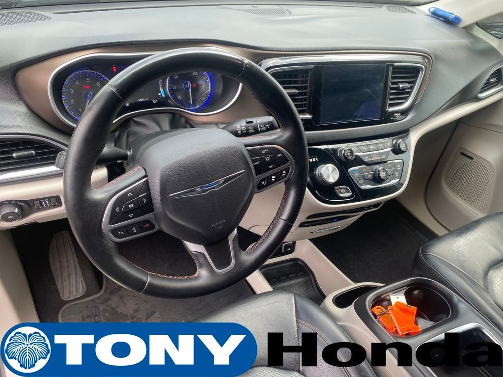 2017 Chrysler Pacifica Touring L Plus