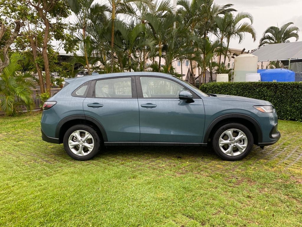 2025 Honda HR-V LX