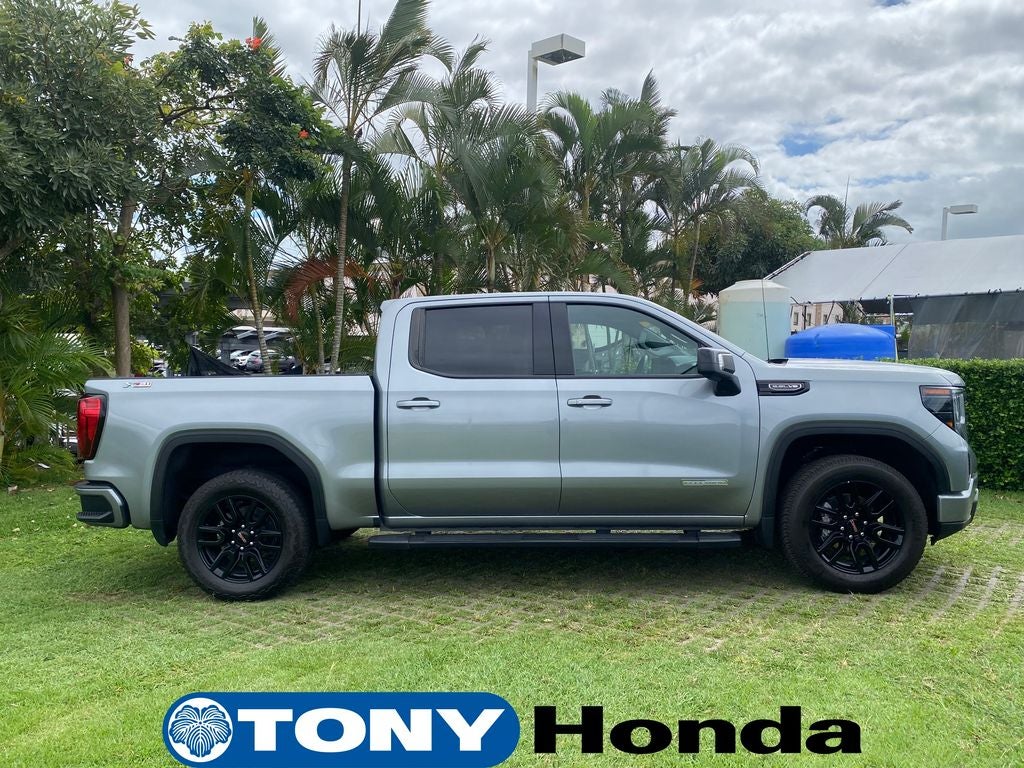 2025 GMC Sierra 1500 Elevation