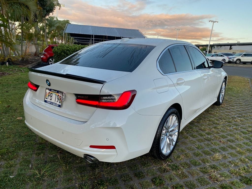 2024 BMW 3 Series 330i xDrive