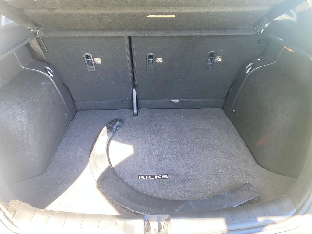 2019 Nissan Kicks SV