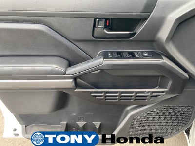 2025 Toyota Tacoma SR5