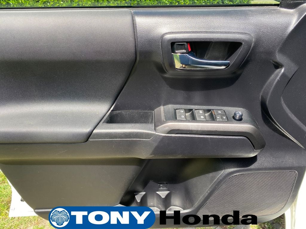2020 Toyota Tacoma SR5 V6