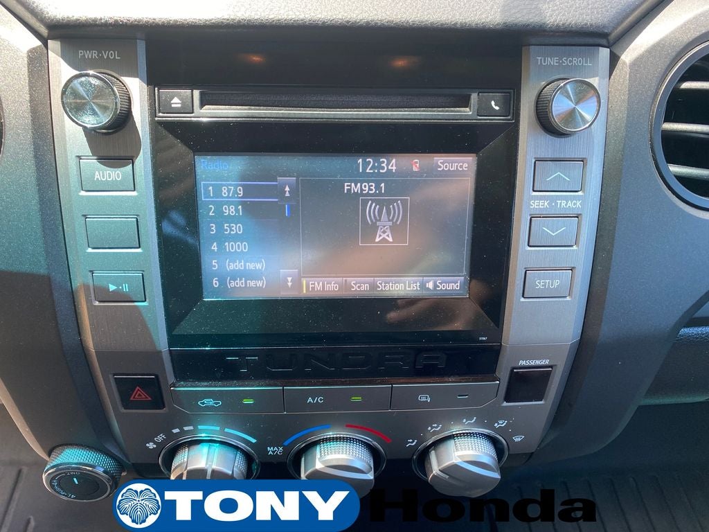 2015 Toyota Tundra SR