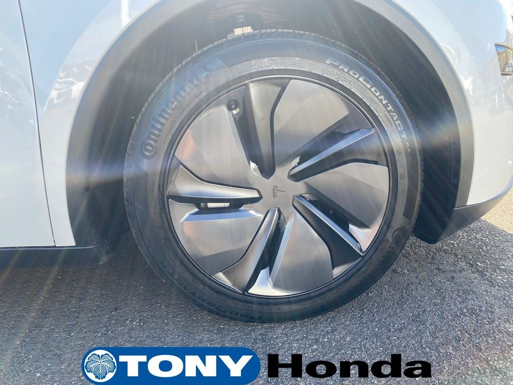 2026 Tesla Model Y Long Range