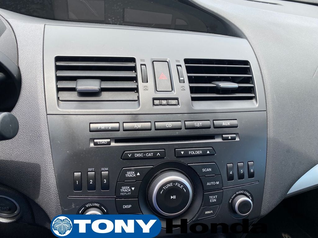 2013 Mazda Mazda3 i Touring