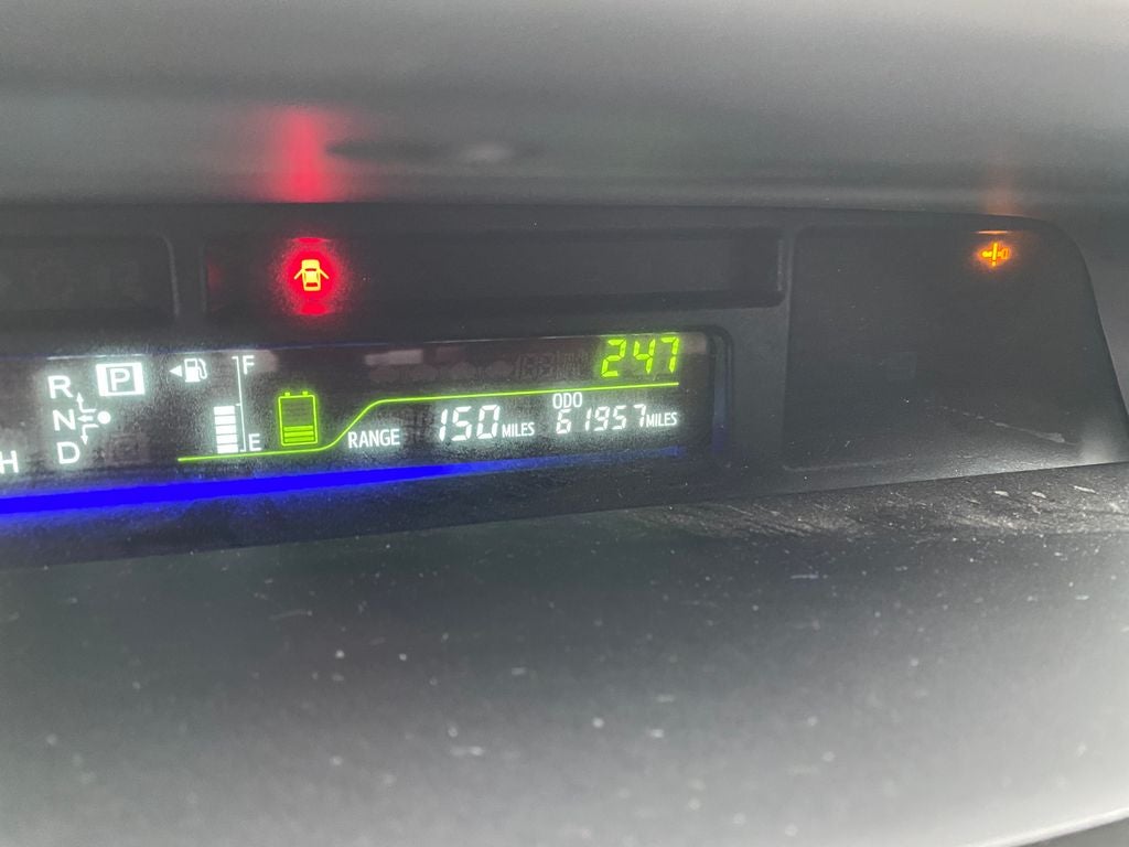 2014 Toyota Prius v Two