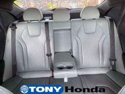2024 Hyundai Elantra Hybrid Limited