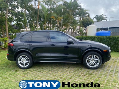 2017 Porsche Cayenne Base
