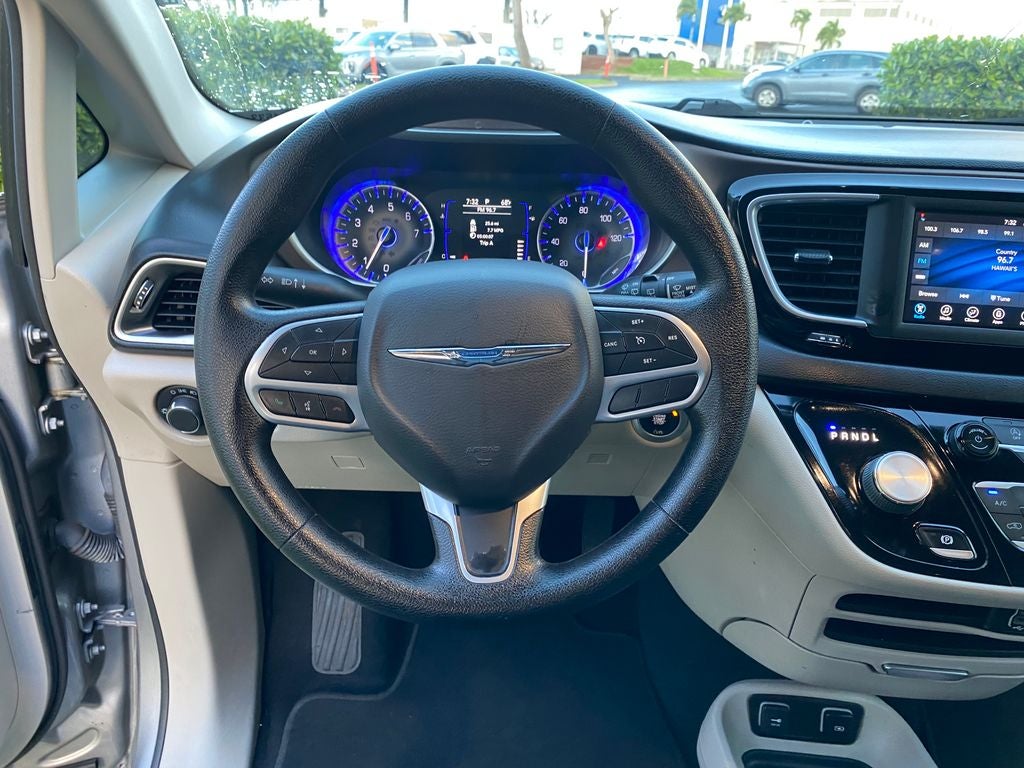 2021 Chrysler Voyager LXI