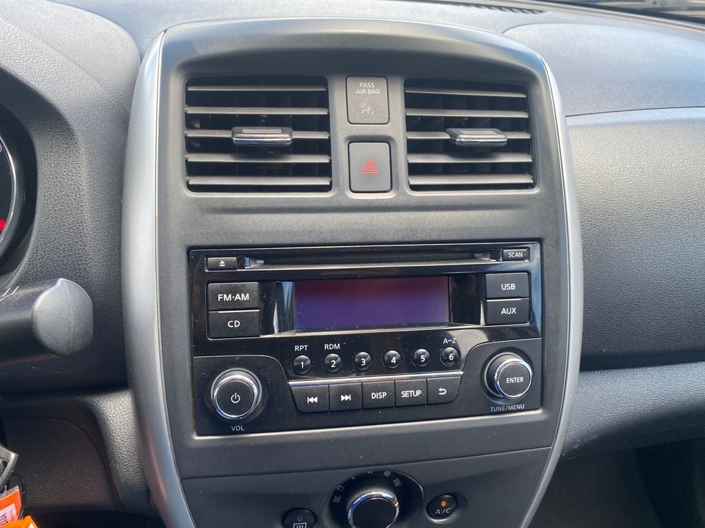 2015 Nissan Versa 1.6 SV