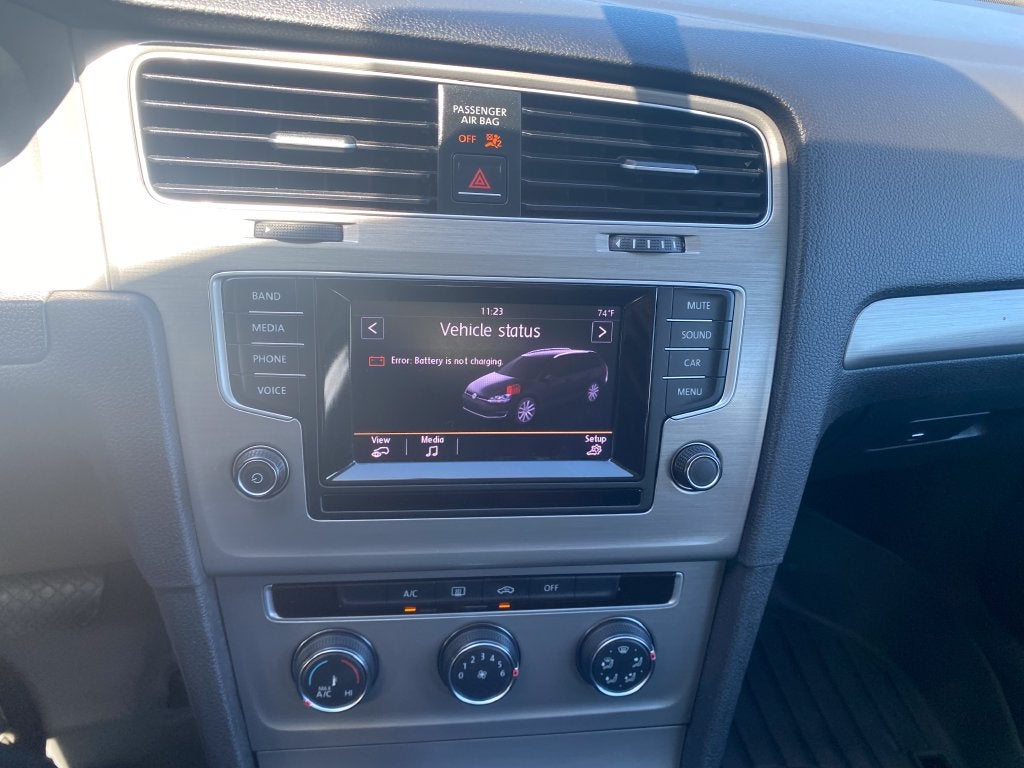 2015 Volkswagen Golf SportWagen S