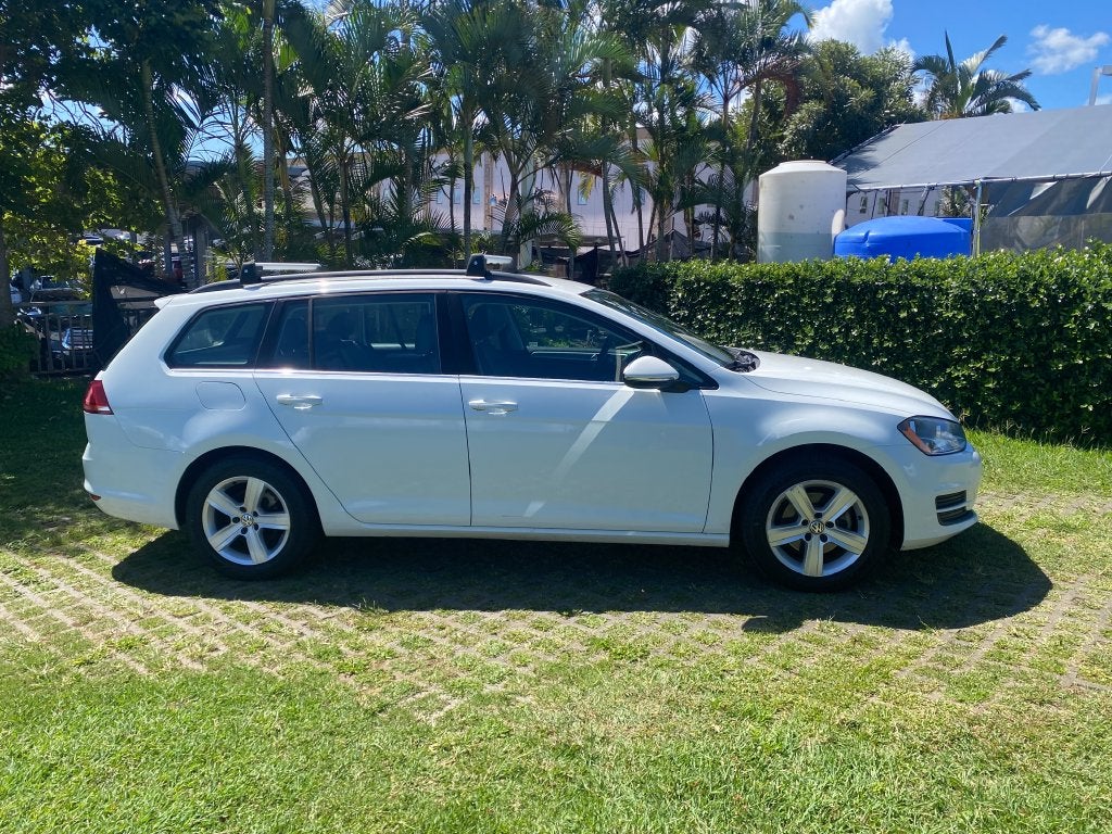 2015 Volkswagen Golf SportWagen S