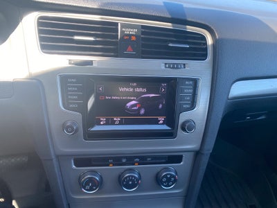 2015 Volkswagen Golf SportWagen S