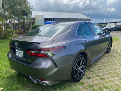 2024 Toyota Camry SE