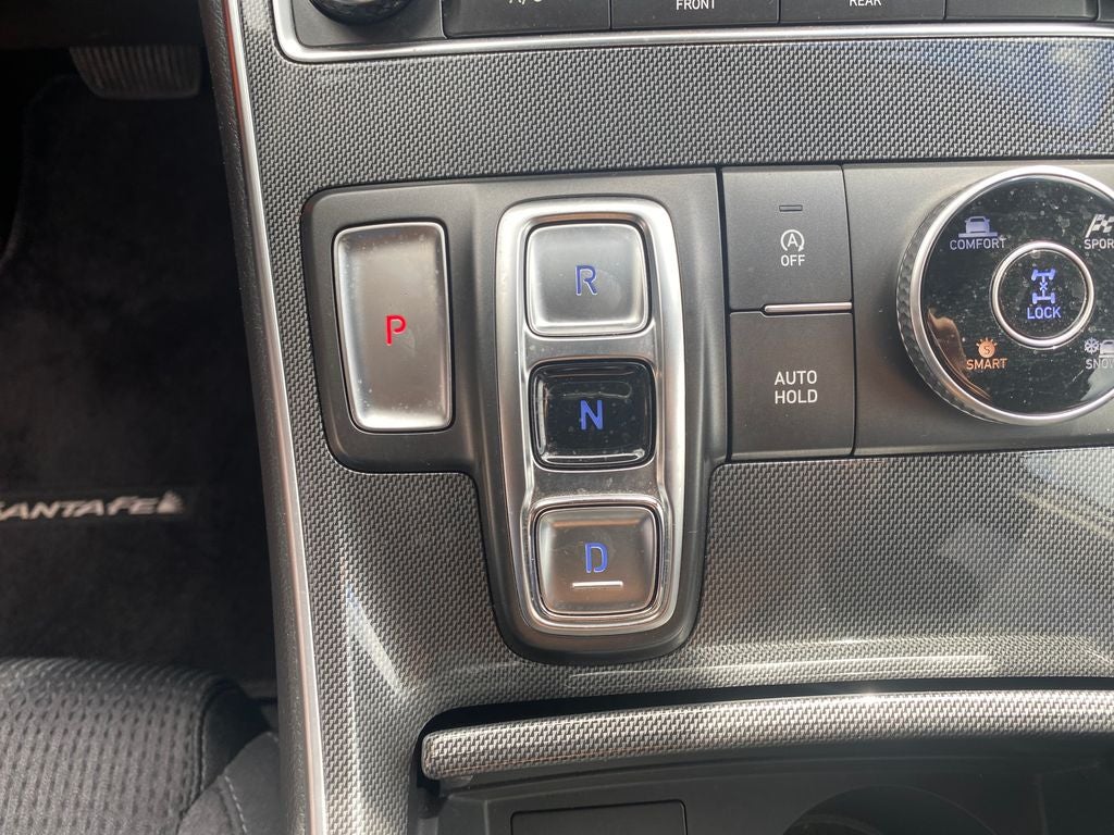 2022 Hyundai Santa Fe SE