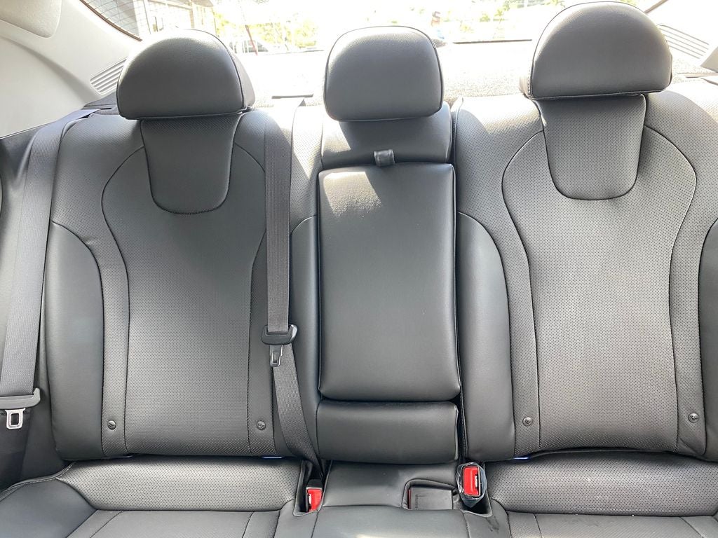 2021 Hyundai Elantra Limited