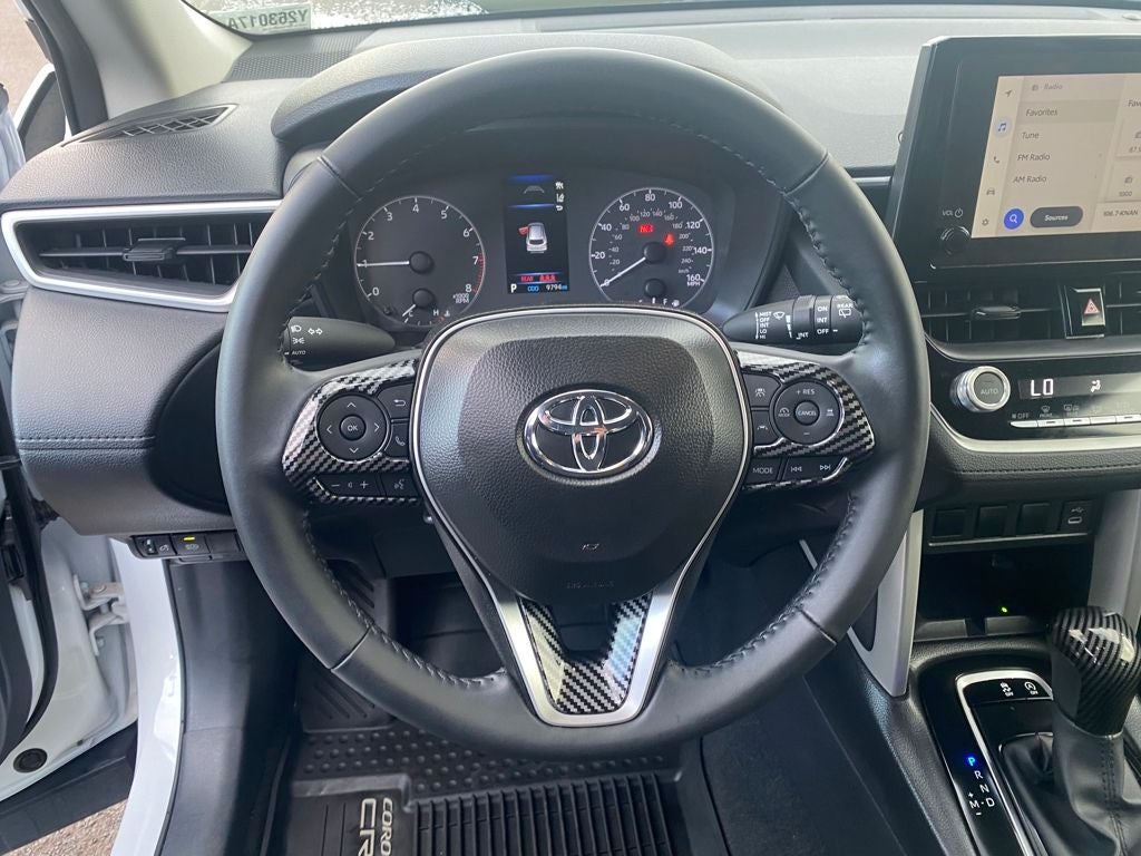 2025 Toyota Corolla Cross LE