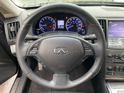 2015 INFINITI Q40 Base