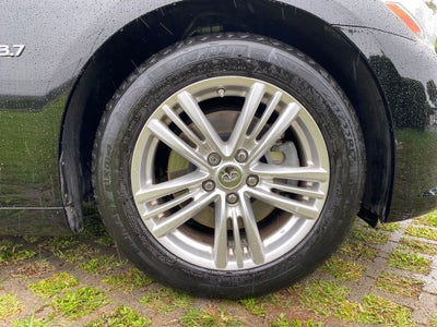 2015 INFINITI Q40 Base