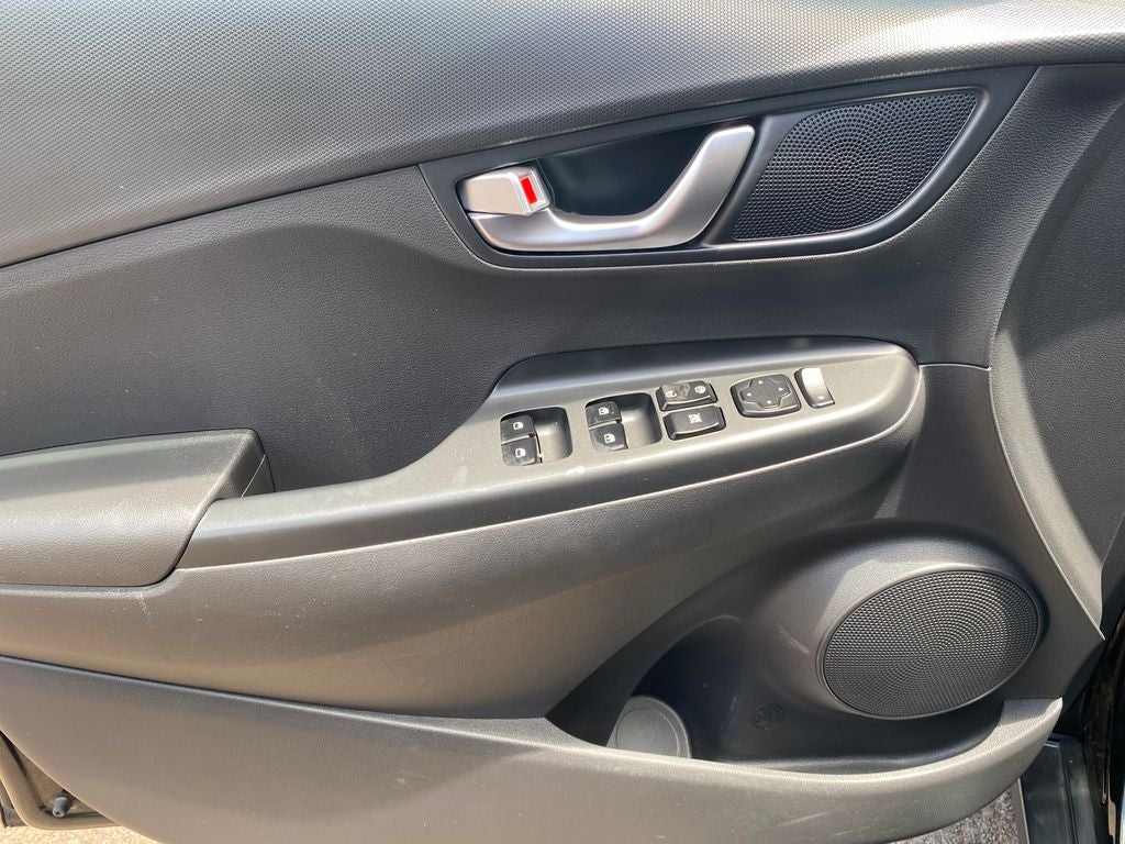2023 Hyundai Kona Electric SEL