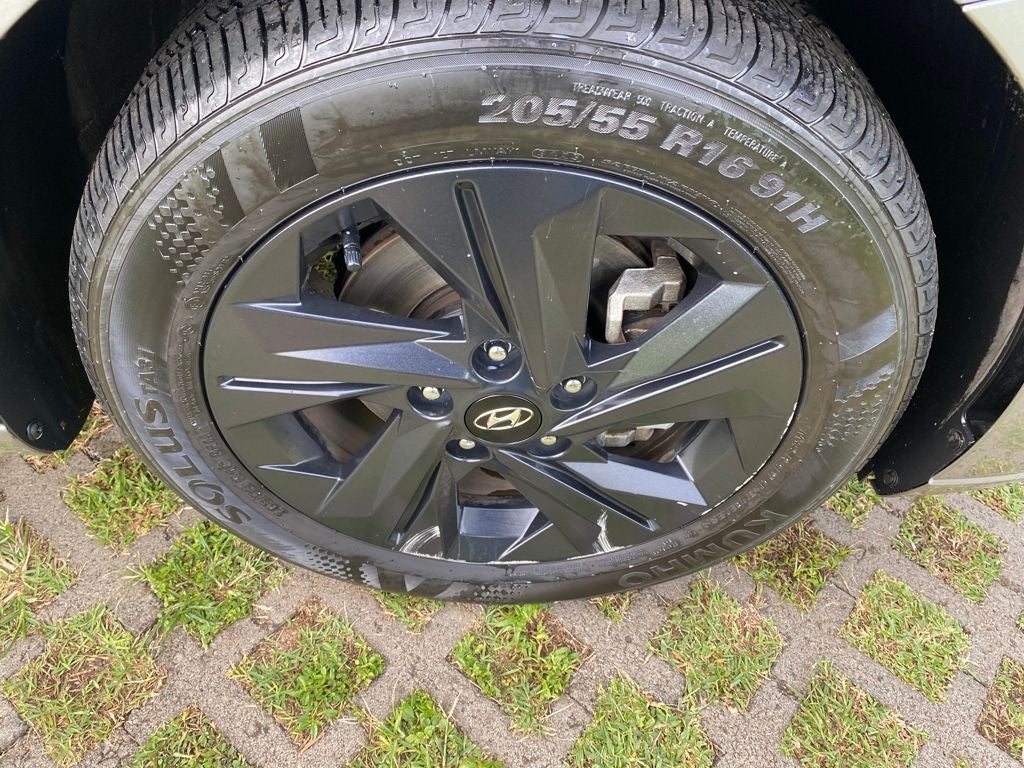 2023 Hyundai Elantra Hybrid Blue