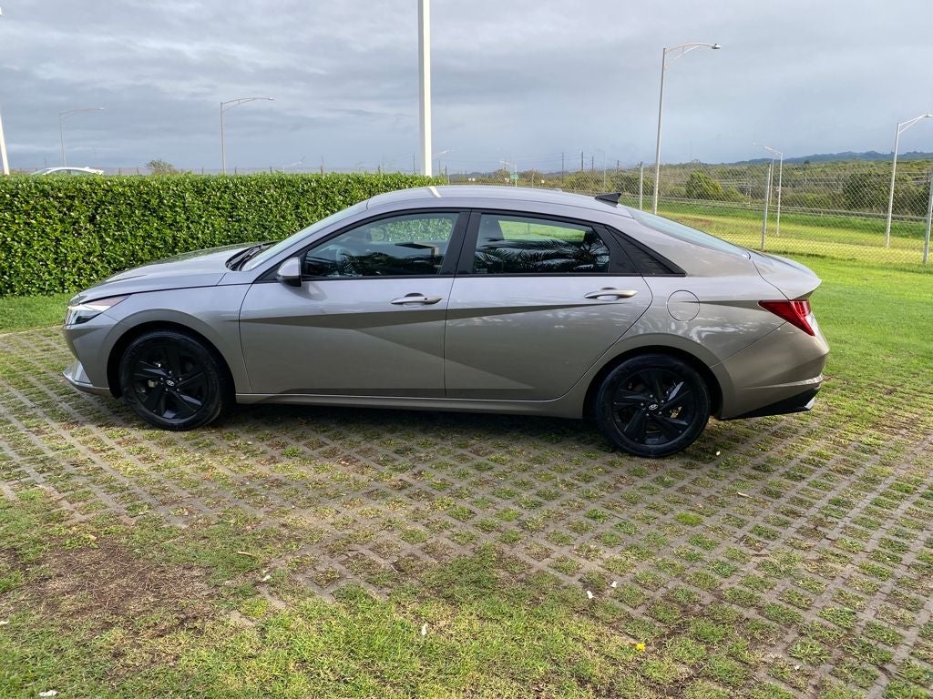 2023 Hyundai Elantra Hybrid Blue