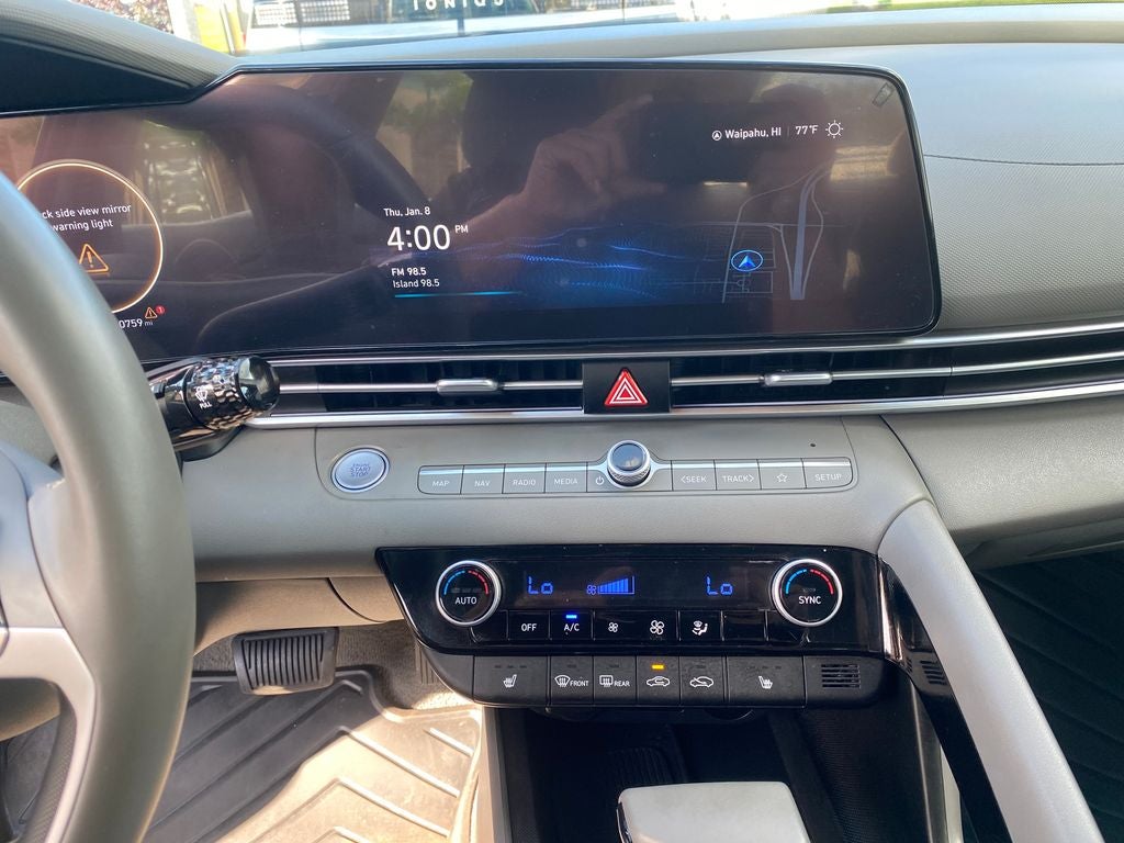 2025 Hyundai Elantra SEL Convenience