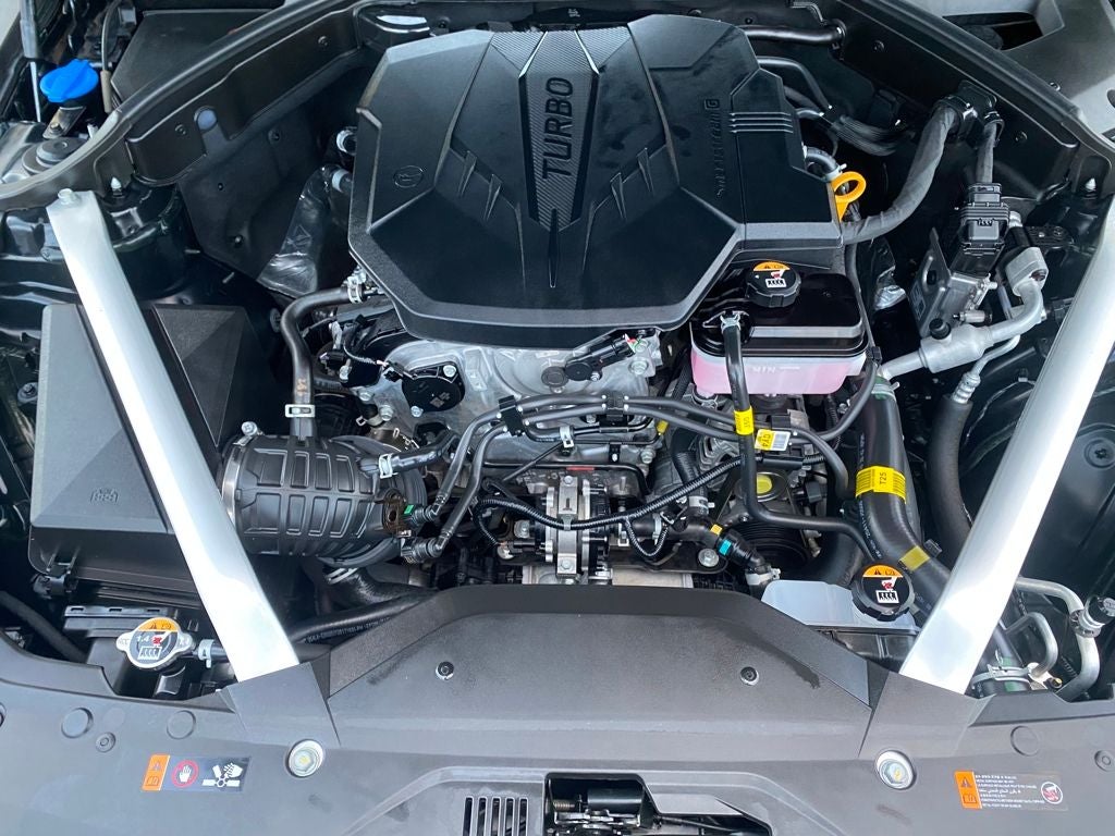 2025 Genesis G70 2.5T