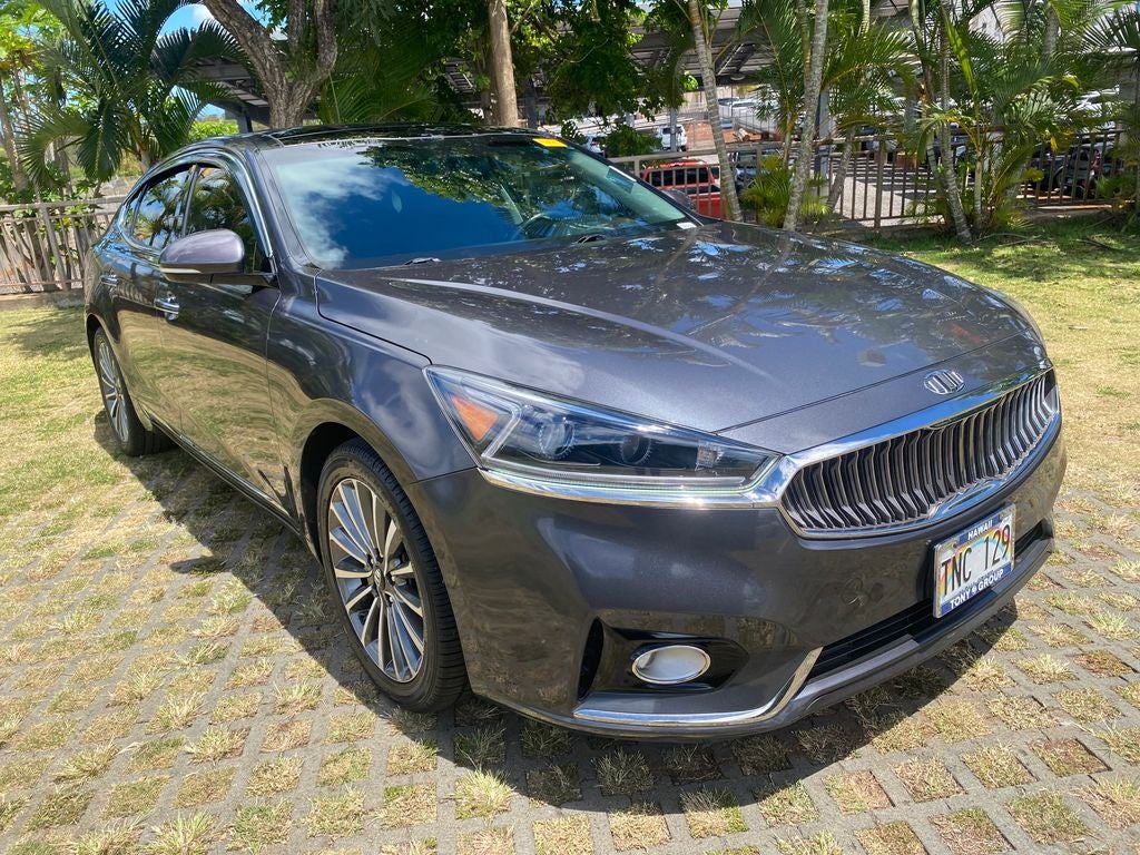 2017 Kia Cadenza Premium