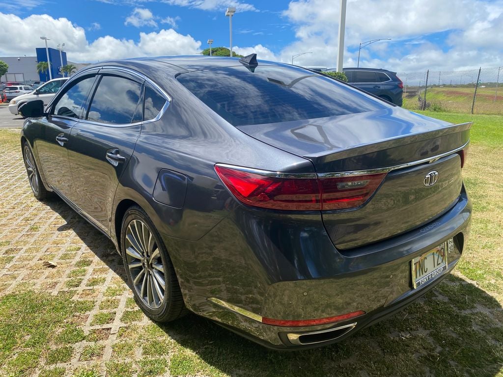2017 Kia Cadenza Premium