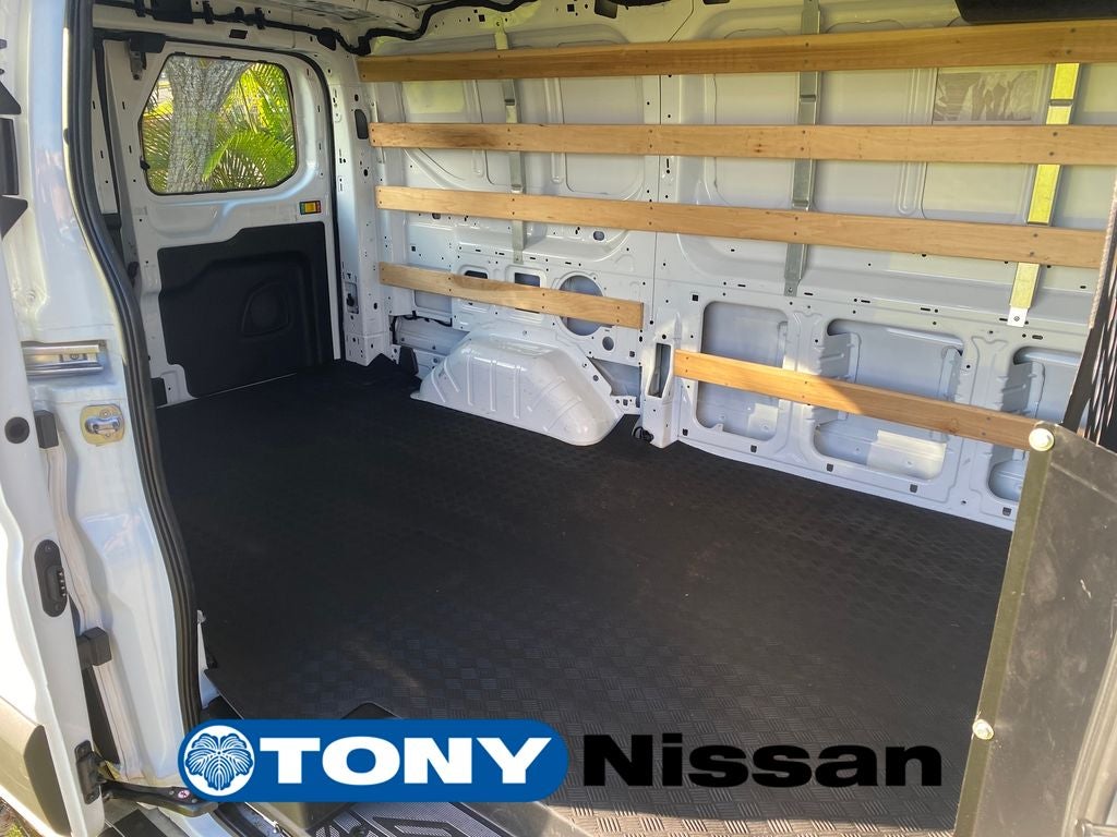 2025 Ford Transit Cargo Van Base