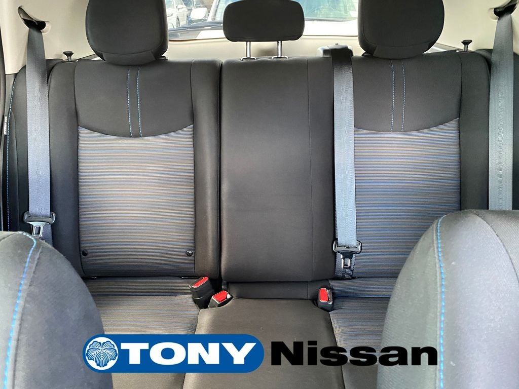 2023 Nissan LEAF S