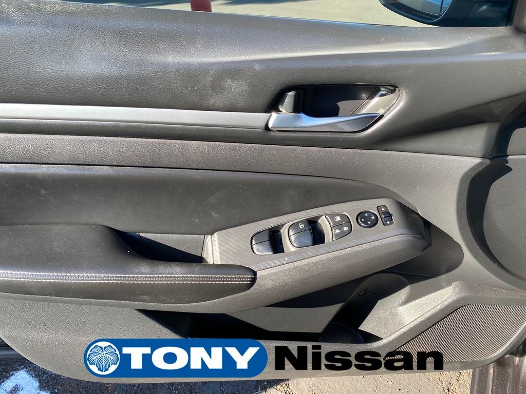 2022 Nissan Altima 2.5 SV