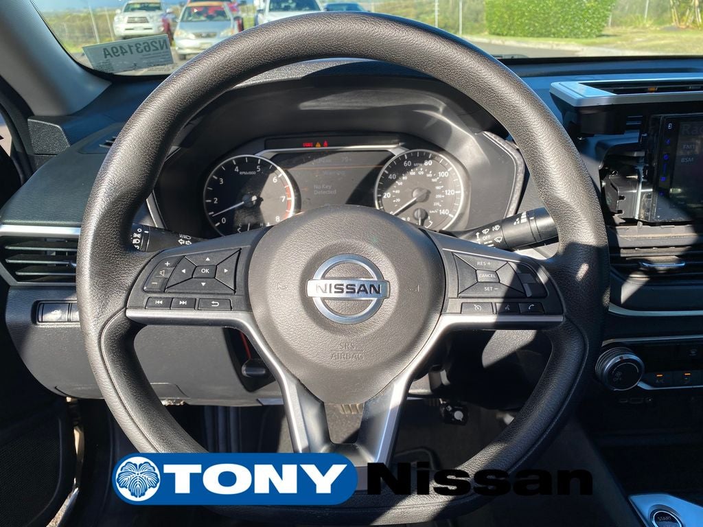 2022 Nissan Altima 2.5 SV