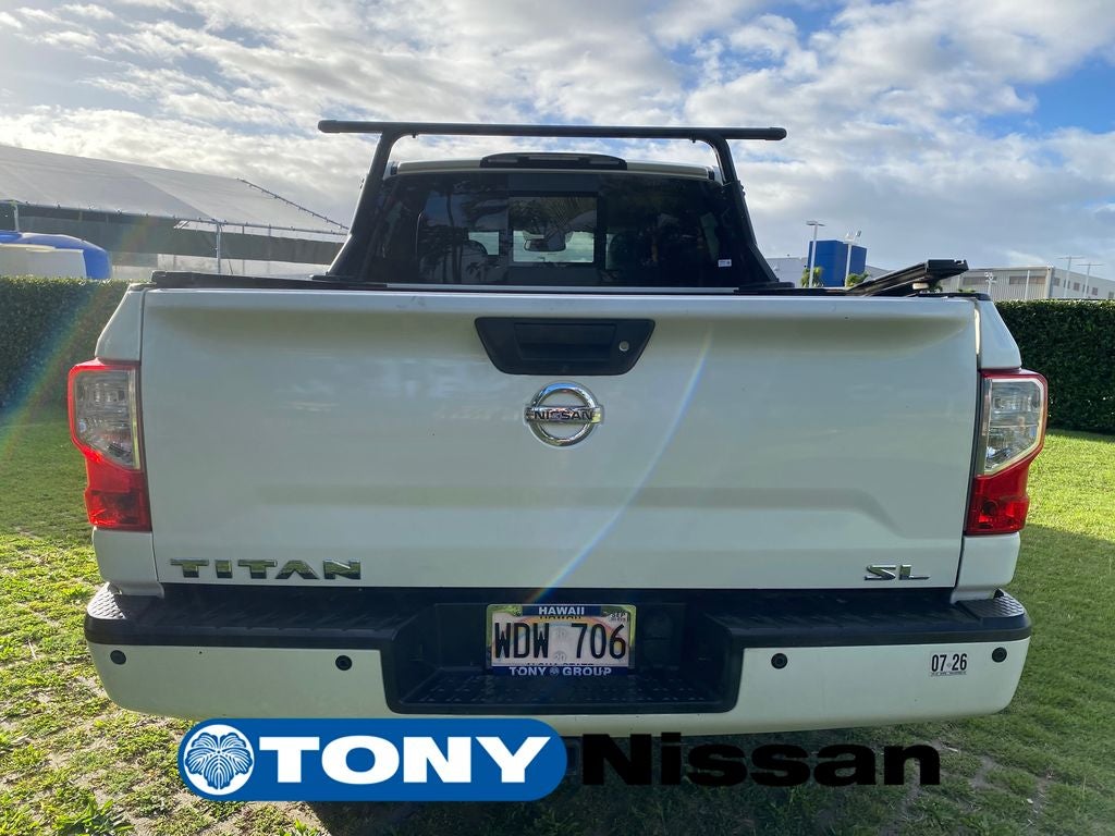 2017 Nissan Titan SL