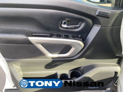 2017 Nissan Titan SL