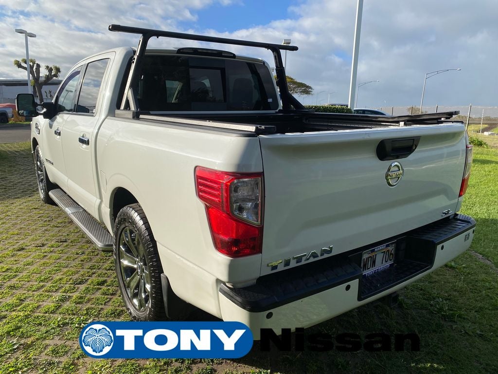 2017 Nissan Titan SL