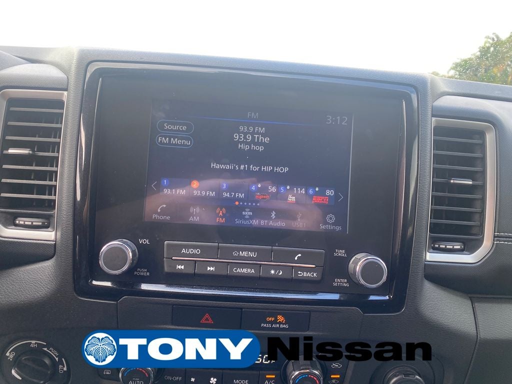 2023 Nissan Frontier SV