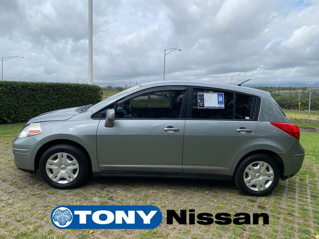 2010 Nissan Versa 1.8 S