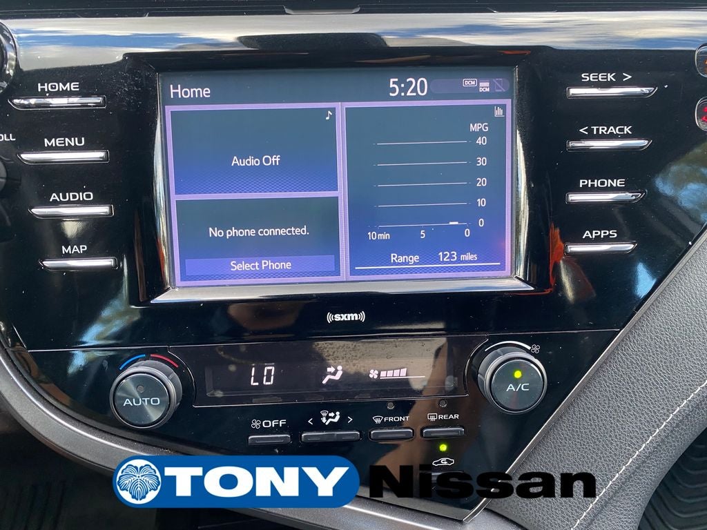 2020 Toyota Camry SE