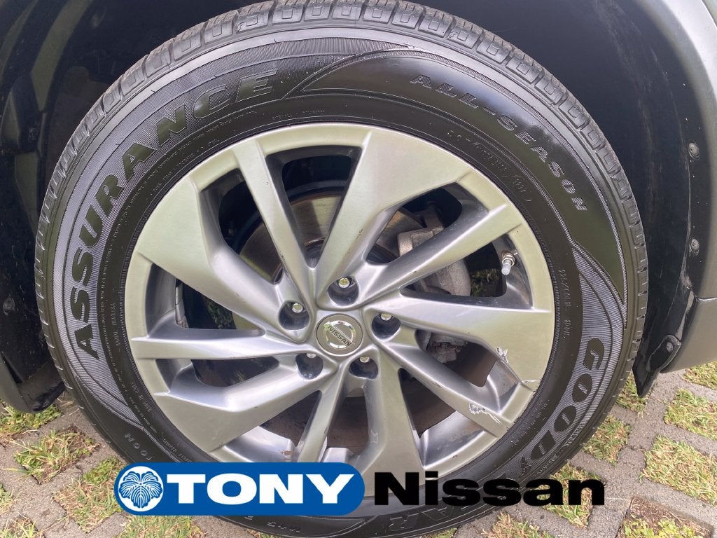 2015 Nissan Rogue SL