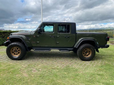 2021 Jeep Gladiator Base