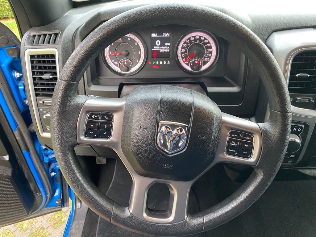 2024 RAM 1500 Classic Base