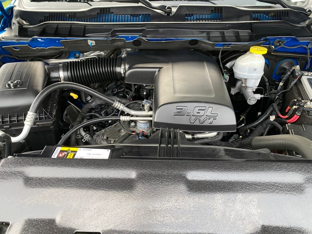 2024 RAM 1500 Classic Base