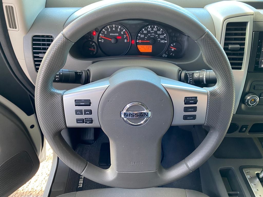 2019 Nissan Frontier Base
