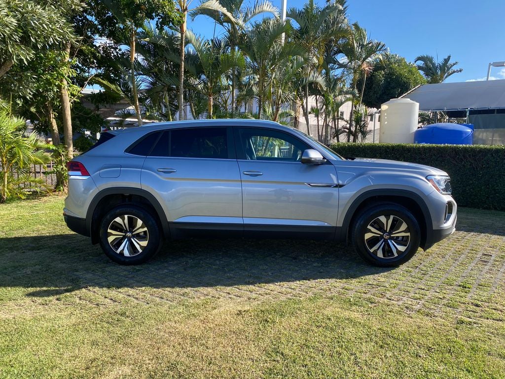 2025 Volkswagen Atlas Cross Sport Base
