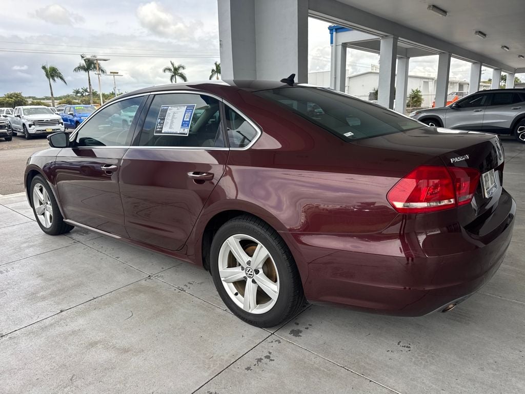 2013 Volkswagen Passat Base